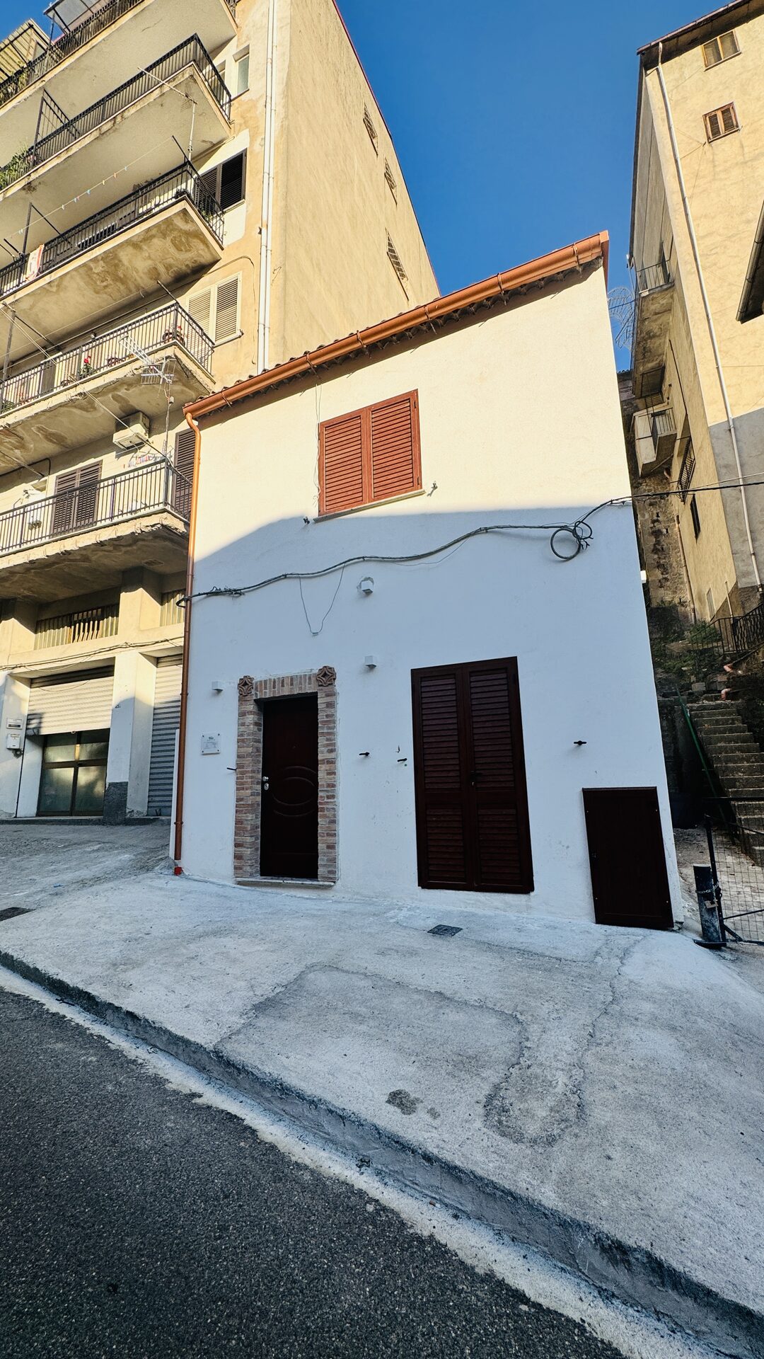 Facciata di Risvegliarsi di giorno